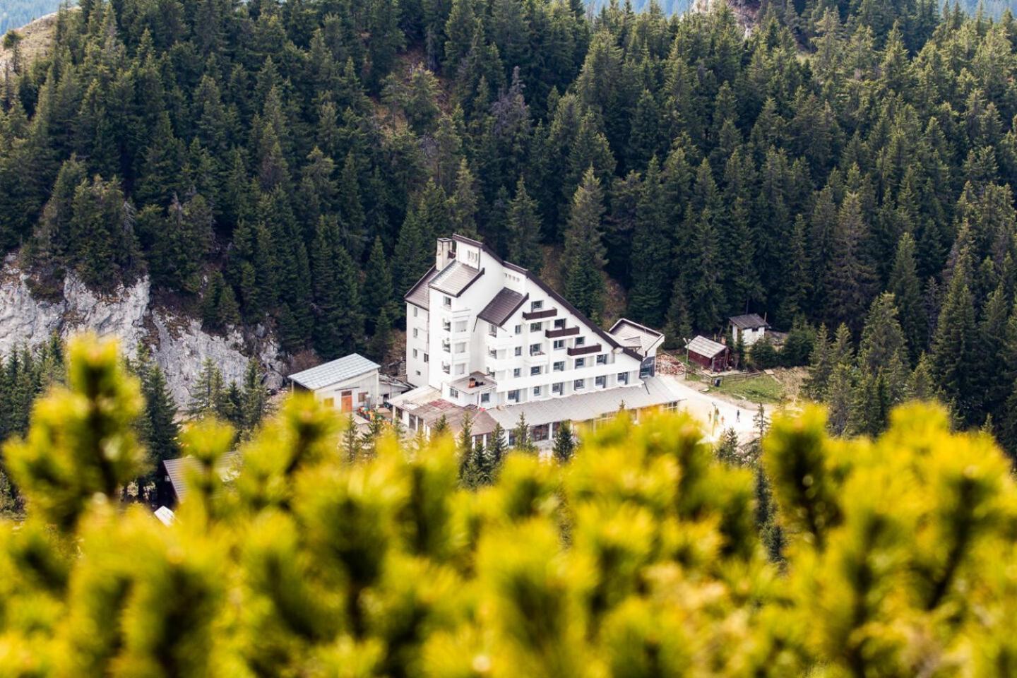 Hotel Alpin Rarau Câmpulung Moldovenesc エクステリア 写真